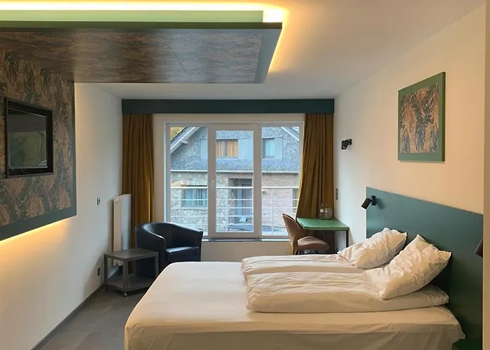Ravel Hotel Cyrano